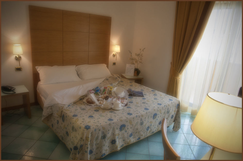 City Hotel Casoria Exterior photo